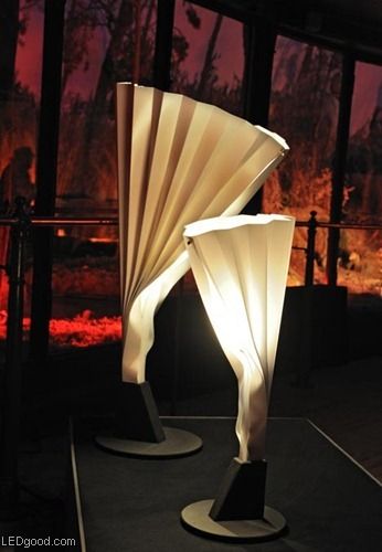 和风精致的优雅折纸LED落地灯(组图) 
