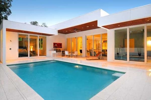 阳光海岸的私人奢华：佛罗里达泳池别墅(图) 