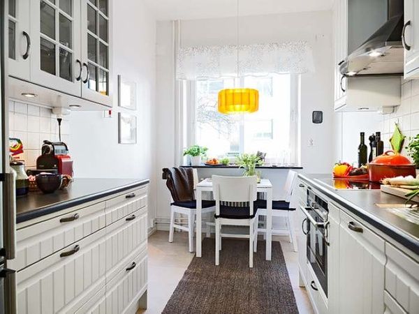 56平瑞典一居室 木地板展现简约生活(组图) 