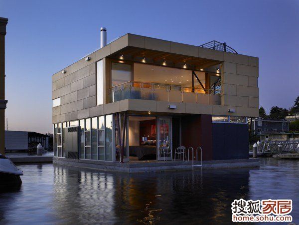 现代建筑欣赏：西雅图湖上漂浮别墅设计(图)  