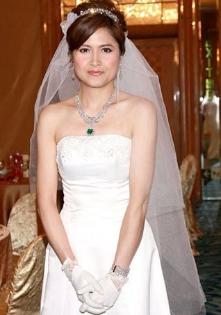 2012明星赶婚潮 红色地板打造甜蜜婚房(组图) 