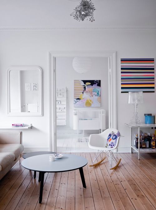 丹麦清新阳光小公寓 与色彩亲密接触(组图) 