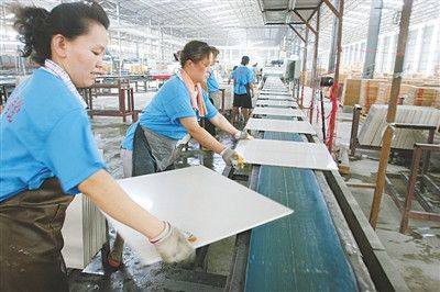 河南陶瓷砖生产线及产能位居全国前列