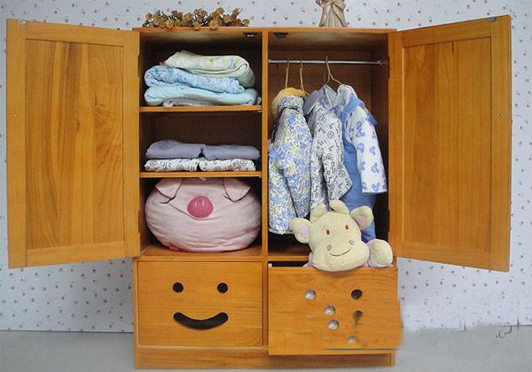 儿童房必备 蜂蜜色实木儿童田园玩具收纳衣柜  