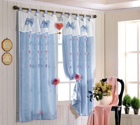 蓝色窗帘搭配 让软装提亮居室风格(组图) 