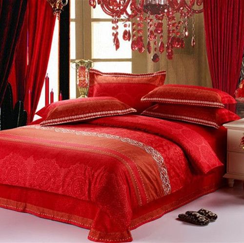 红色床品高调示爱 营造喜感温暖卧室(组图) 