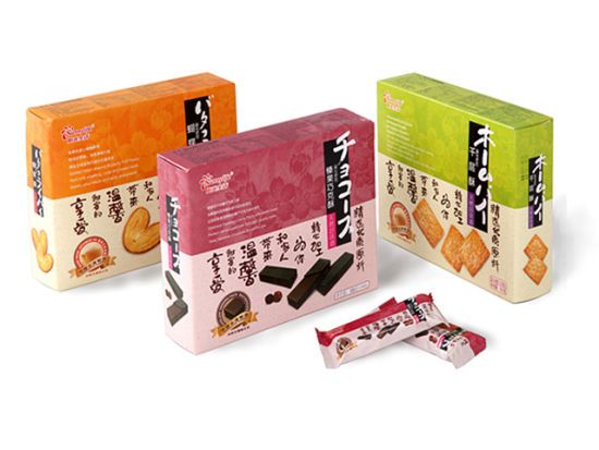 阳光生活系列点心 台湾知名品牌，内置小包装，储存方便，有千层酥、蝴蝶酥、榛子巧克力威化三种可选，口感极佳