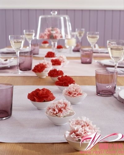 康乃馨餐桌装饰