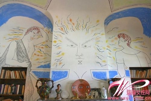 风格独特的客厅壁画