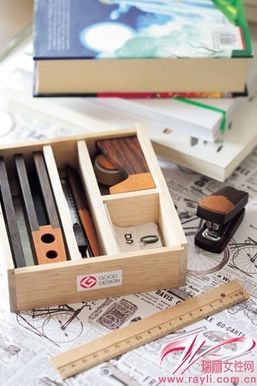 木质文具盒