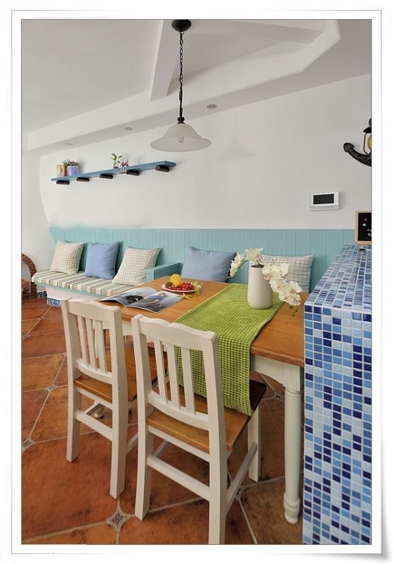 客厅餐厅连体+清凉榻榻米 秀地中海3居家 