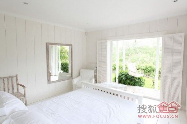 纯白色童话 白色的夏日度假小屋Boathouse 