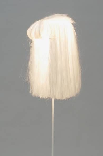 德国名家设计 超恐怖的“假发”落地灯(图) 