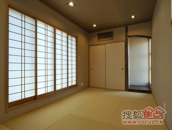 日式别墅挑高装修 宽敞的自由空间(组图) 