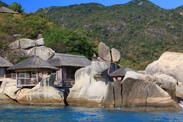 享受生活  越南传统风格宁万湾度假酒店 