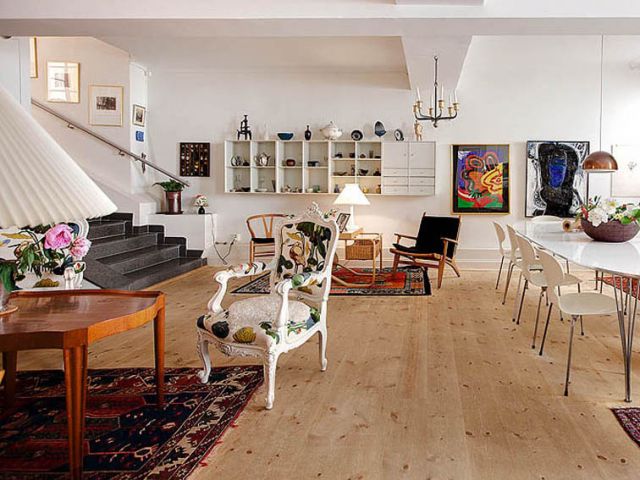 色彩的爆炸 现代客厅地板的流行样式欣赏(图) 