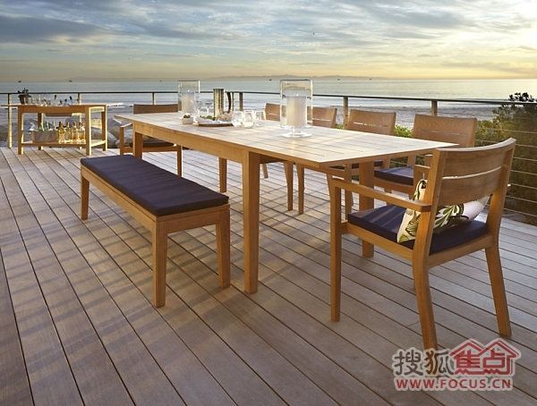 夏日轰趴必备佳品 多款木制可折叠餐桌推荐 
