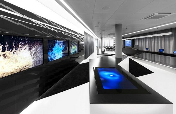 超酷  位于瑞士瓦利塞伦的微软演示中心 