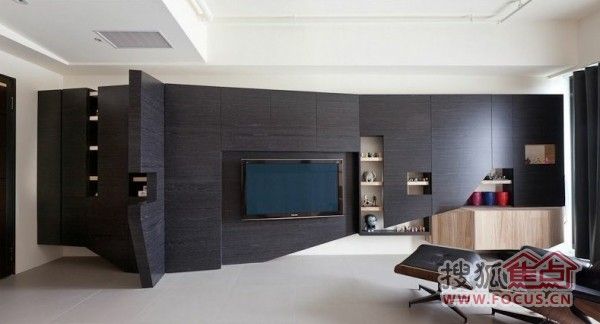 不规则多面体空间 打造现代简约优雅一居室 