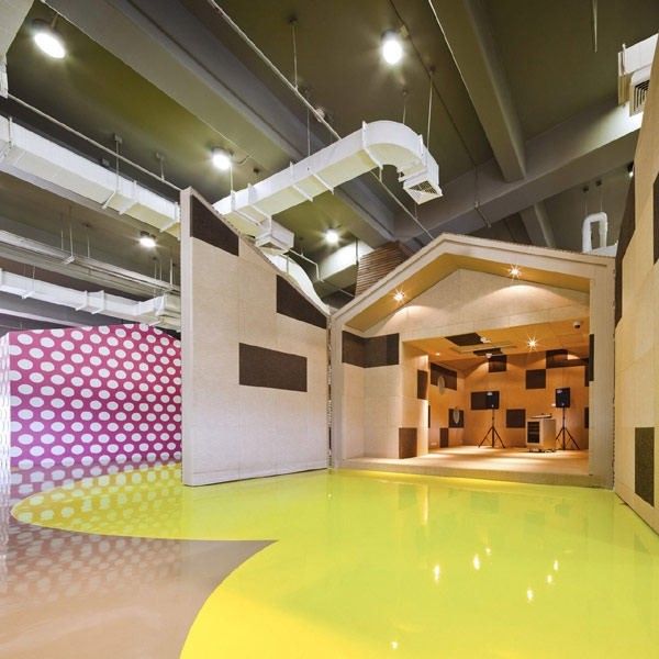 曼谷大学 BU Lounge学生文化中心设计欣赏 