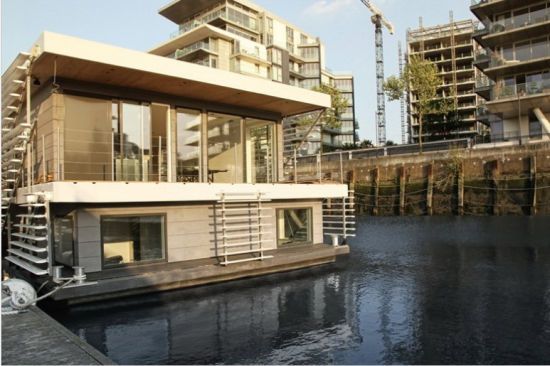 体现未来城市理念的水上豪宅 