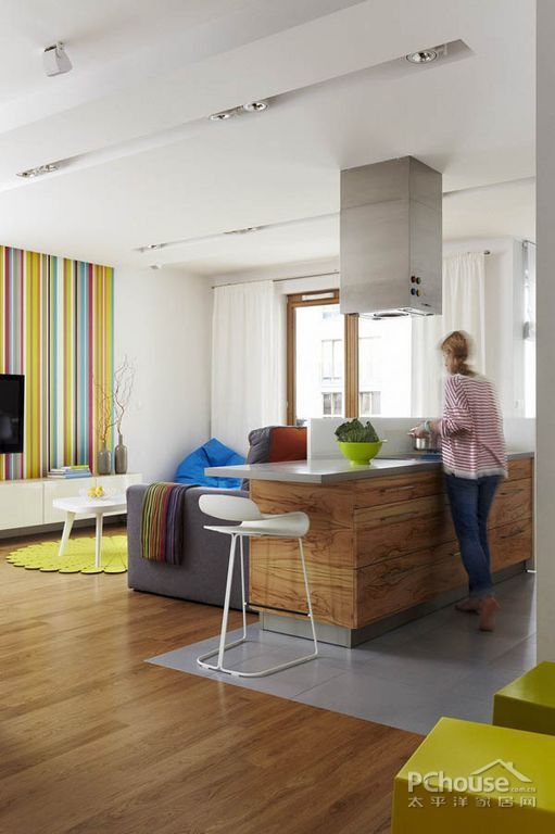 彩色活力世界的波兰公寓 简约几何元素好玩家居 