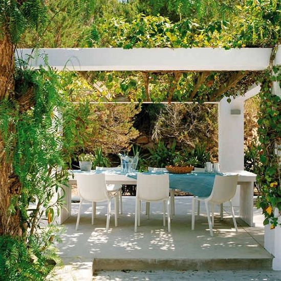 西班牙小岛：豪华的地中海风格别墅（组图） 