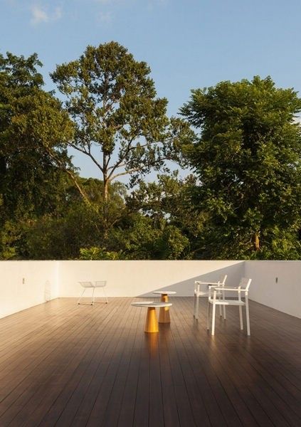 简洁之美 新加坡白色木质简约建筑设计(组图) 
