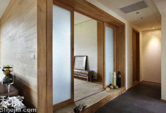 165平米两室两厅自然休闲居 巧用木质与山景 