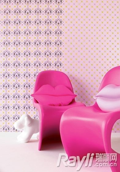 用浓郁玫瑰粉色家具来体现柔润有度的时尚简约感空间