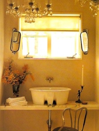 另类设计 20款洗手池安置在窗下的卫浴设计 