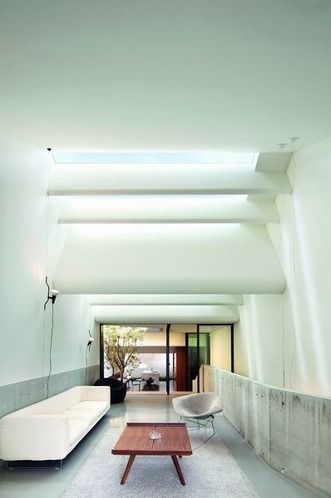 配有天窗客厅设计赏析 融合光线与空间之美 