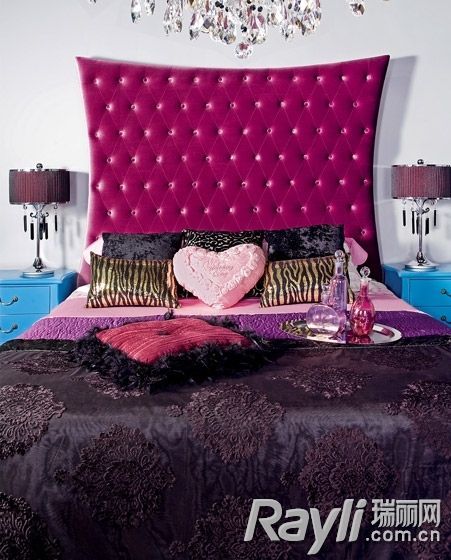 粉色紫色布艺＋心形靠枕ＵＰ浪漫指数
