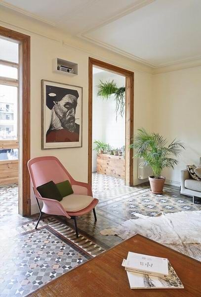 巴塞罗那公寓翻新改造 超现实主义风格家 