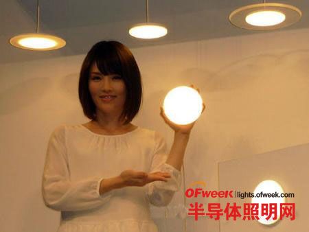 日本松下推住宅用LED面板灯 无眩光还缓解疲劳