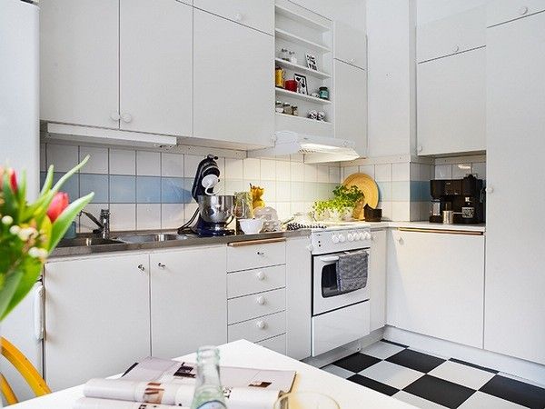 简洁干净 35平米黑白小户型瑞典公寓（组图） 