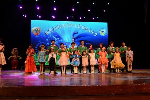 松堡王国生态家居文化节引爆2013儿童家居市场