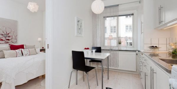 白色经典木地板 完美搭配瑞士风格公寓(组图) 