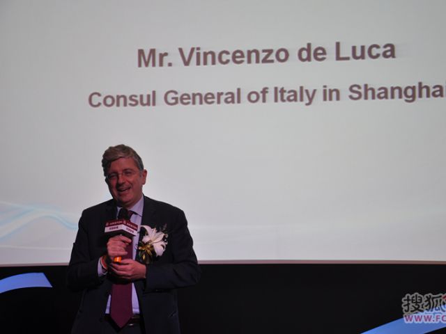 意大利驻沪总领事Vincenzo Deluca先生