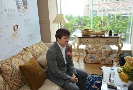 美克美家家具连锁有限公司企业营销总监刘春杰先生接受媒体采访