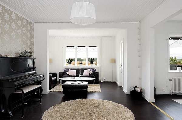 黑白地板彰显现代风格 北欧海滨清新公寓(图) 